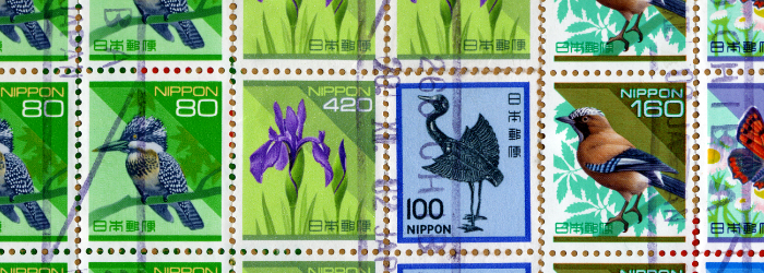 コンビニで手に入る切手の料金の種類と購入方法